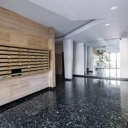 L27 2p Jasmins Sea View Parking & Ac Appartement